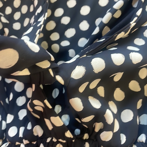 Honey punch, Polka dot, black,white jumper,front cut out,Surplice neck ,Small, - Picture 10 of 12